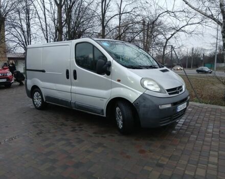 Серый Опель Виваро, объемом двигателя 1.9 л и пробегом 303 тыс. км за 6500 $, фото 2 на Automoto.ua