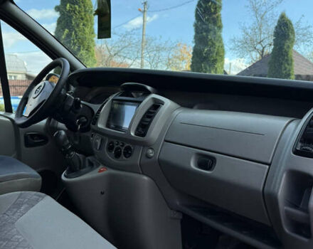 Сірий Опель Віваро, об'ємом двигуна 1.9 л та пробігом 280 тис. км за 7450 $, фото 15 на Automoto.ua