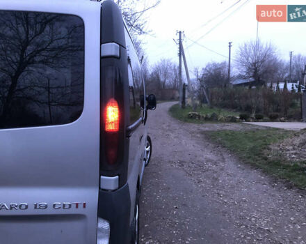 Сірий Опель Віваро, об'ємом двигуна 1.9 л та пробігом 350 тис. км за 5650 $, фото 27 на Automoto.ua