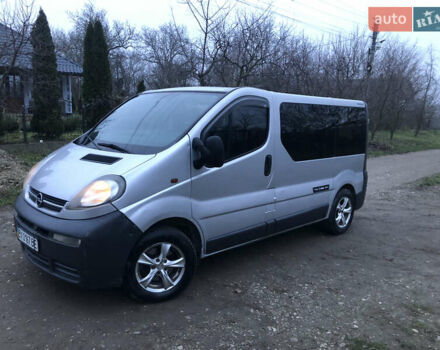 Сірий Опель Віваро, об'ємом двигуна 1.9 л та пробігом 350 тис. км за 5650 $, фото 25 на Automoto.ua