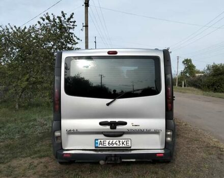 Серый Опель Виваро, объемом двигателя 1.9 л и пробегом 390 тыс. км за 8500 $, фото 17 на Automoto.ua