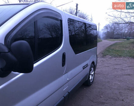 Сірий Опель Віваро, об'ємом двигуна 1.9 л та пробігом 350 тис. км за 5650 $, фото 35 на Automoto.ua