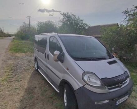 Серый Опель Виваро, объемом двигателя 1.9 л и пробегом 390 тыс. км за 8500 $, фото 3 на Automoto.ua