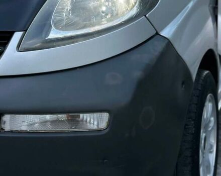 Серый Опель Виваро, объемом двигателя 2.46 л и пробегом 420 тыс. км за 5999 $, фото 12 на Automoto.ua