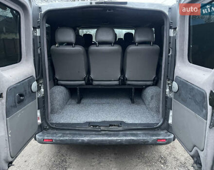 Серый Опель Виваро, объемом двигателя 1.9 л и пробегом 317 тыс. км за 7500 $, фото 11 на Automoto.ua