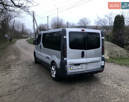 Сірий Опель Віваро, об'ємом двигуна 1.9 л та пробігом 350 тис. км за 5650 $, фото 18 на Automoto.ua