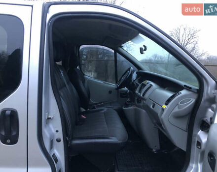 Сірий Опель Віваро, об'ємом двигуна 1.9 л та пробігом 350 тис. км за 5650 $, фото 50 на Automoto.ua