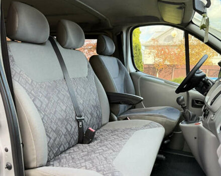 Сірий Опель Віваро, об'ємом двигуна 1.9 л та пробігом 280 тис. км за 7450 $, фото 14 на Automoto.ua