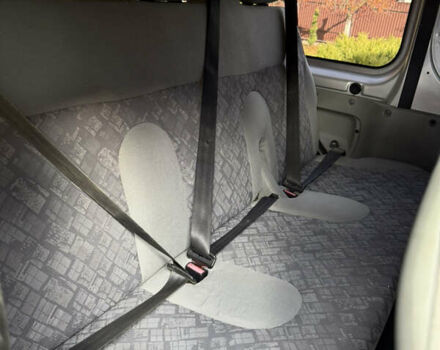 Сірий Опель Віваро, об'ємом двигуна 1.9 л та пробігом 280 тис. км за 7450 $, фото 20 на Automoto.ua