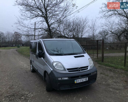 Сірий Опель Віваро, об'ємом двигуна 1.9 л та пробігом 350 тис. км за 5650 $, фото 6 на Automoto.ua