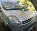 Сірий Опель Віваро, об'ємом двигуна 0 л та пробігом 350 тис. км за 3900 $, фото 2 на Automoto.ua