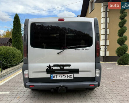 Сірий Опель Віваро, об'ємом двигуна 1.9 л та пробігом 280 тис. км за 7450 $, фото 4 на Automoto.ua