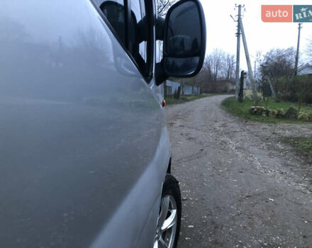 Сірий Опель Віваро, об'ємом двигуна 1.9 л та пробігом 350 тис. км за 5650 $, фото 41 на Automoto.ua