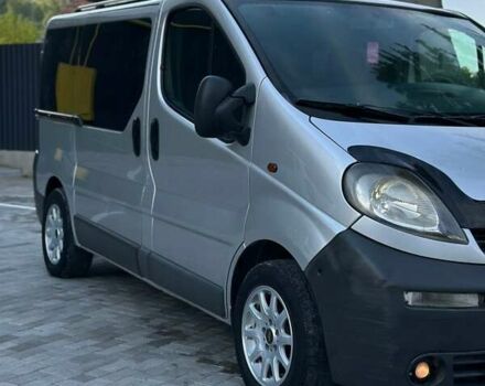 Серый Опель Виваро, объемом двигателя 2.46 л и пробегом 420 тыс. км за 5999 $, фото 7 на Automoto.ua