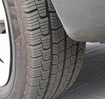 Серый Опель Виваро, объемом двигателя 2.46 л и пробегом 420 тыс. км за 6800 $, фото 5 на Automoto.ua