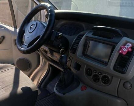 Серый Опель Виваро, объемом двигателя 1.9 л и пробегом 314 тыс. км за 7000 $, фото 1 на Automoto.ua