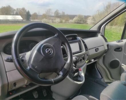 Серый Опель Виваро, объемом двигателя 1.9 л и пробегом 350 тыс. км за 7000 $, фото 8 на Automoto.ua