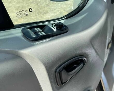 Серый Опель Виваро, объемом двигателя 1.9 л и пробегом 357 тыс. км за 6700 $, фото 10 на Automoto.ua