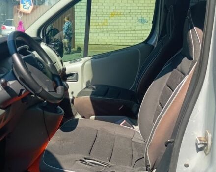 Серый Опель Виваро, объемом двигателя 1.9 л и пробегом 500 тыс. км за 6660 $, фото 4 на Automoto.ua