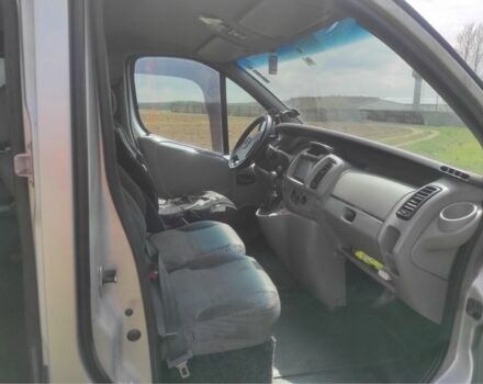 Серый Опель Виваро, объемом двигателя 1.9 л и пробегом 350 тыс. км за 7000 $, фото 6 на Automoto.ua