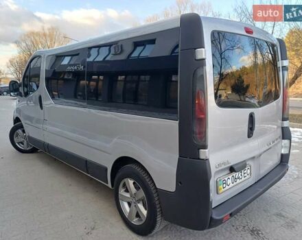 Серый Опель Виваро, объемом двигателя 1.9 л и пробегом 312 тыс. км за 8200 $, фото 6 на Automoto.ua