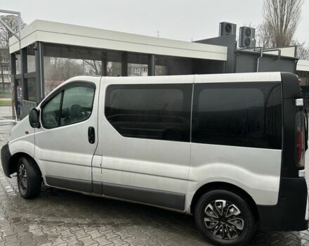 Серый Опель Виваро, объемом двигателя 1.9 л и пробегом 367 тыс. км за 6450 $, фото 3 на Automoto.ua