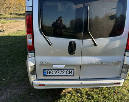 Серый Опель Виваро, объемом двигателя 2.5 л и пробегом 504 тыс. км за 8500 $, фото 3 на Automoto.ua