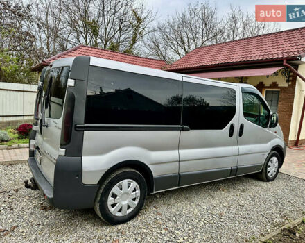 Серый Опель Виваро, объемом двигателя 1.9 л и пробегом 578 тыс. км за 10900 $, фото 3 на Automoto.ua