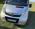Серый Опель Виваро, объемом двигателя 2.5 л и пробегом 504 тыс. км за 8500 $, фото 4 на Automoto.ua