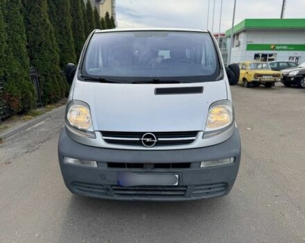 Сірий Опель Віваро, об'ємом двигуна 1.9 л та пробігом 340 тис. км за 3500 $, фото 1 на Automoto.ua