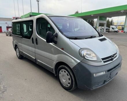 Сірий Опель Віваро, об'ємом двигуна 1.9 л та пробігом 340 тис. км за 3500 $, фото 2 на Automoto.ua