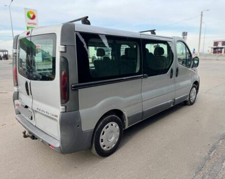 Сірий Опель Віваро, об'ємом двигуна 1.9 л та пробігом 340 тис. км за 3500 $, фото 3 на Automoto.ua