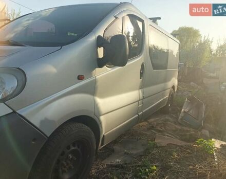 Сірий Опель Віваро, об'ємом двигуна 2.46 л та пробігом 450 тис. км за 5900 $, фото 5 на Automoto.ua