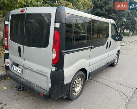 Серый Опель Виваро, объемом двигателя 2.5 л и пробегом 300 тыс. км за 7800 $, фото 2 на Automoto.ua