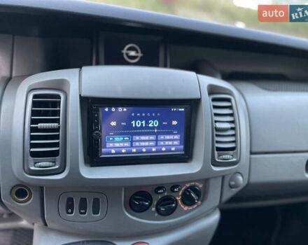 Серый Опель Виваро, объемом двигателя 2 л и пробегом 320 тыс. км за 9000 $, фото 48 на Automoto.ua