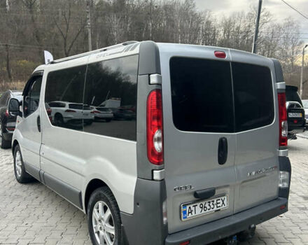 Серый Опель Виваро, объемом двигателя 2.5 л и пробегом 294 тыс. км за 8700 $, фото 6 на Automoto.ua