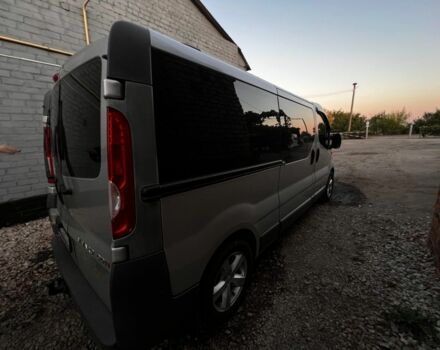 Опель Виваро 2007 в Синельниковом на Automoto.ua Серый Опель Виваро, объемом двигателя 2 л и пробегом 300 тыс. км за 9000 $, фото 5 на Automoto.ua