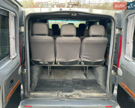 Серый Опель Виваро, объемом двигателя 2 л и пробегом 320 тыс. км за 9000 $, фото 47 на Automoto.ua