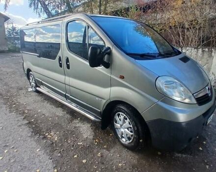 Сірий Опель Віваро, об'ємом двигуна 2 л та пробігом 212 тис. км за 10000 $, фото 8 на Automoto.ua