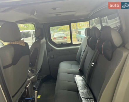 Серый Опель Виваро, объемом двигателя 2 л и пробегом 340 тыс. км за 10000 $, фото 3 на Automoto.ua