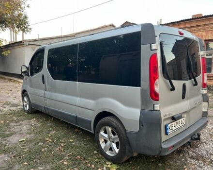 Опель Виваро 2007 в Синельниковом на Automoto.ua Серый Опель Виваро, объемом двигателя 2 л и пробегом 300 тыс. км за 9000 $, фото 1 на Automoto.ua