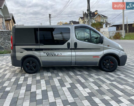 Серый Опель Виваро, объемом двигателя 2 л и пробегом 320 тыс. км за 9000 $, фото 6 на Automoto.ua
