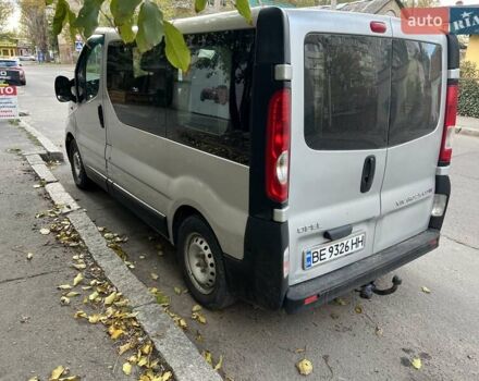 Серый Опель Виваро, объемом двигателя 2.5 л и пробегом 300 тыс. км за 7800 $, фото 1 на Automoto.ua