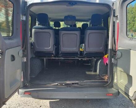 Серый Опель Виваро, объемом двигателя 2 л и пробегом 330 тыс. км за 7881 $, фото 7 на Automoto.ua