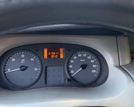 Сірий Опель Віваро, об'ємом двигуна 2 л та пробігом 320 тис. км за 10100 $, фото 9 на Automoto.ua