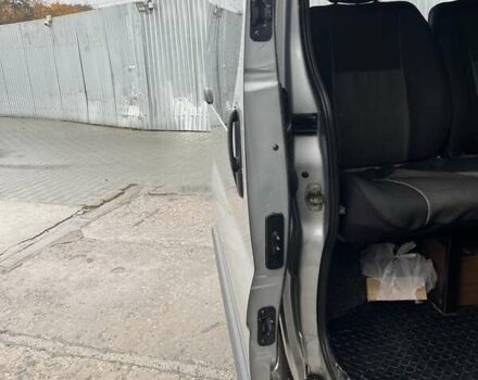 Опель Виваро 2008 в Стрые на Automoto.ua Серый Опель Виваро, объемом двигателя 2 л и пробегом 325 тыс. км за 9900 $, фото 32 на Automoto.ua