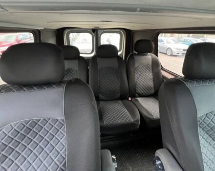 Серый Опель Виваро, объемом двигателя 2.5 л и пробегом 285 тыс. км за 8700 $, фото 13 на Automoto.ua