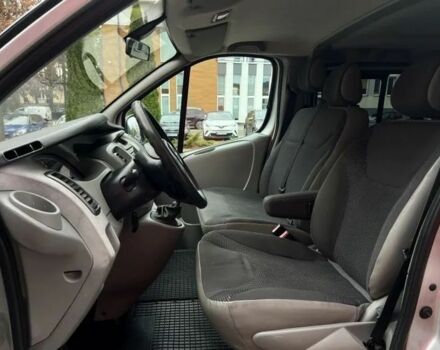 Серый Опель Виваро, объемом двигателя 2 л и пробегом 225 тыс. км за 7100 $, фото 12 на Automoto.ua