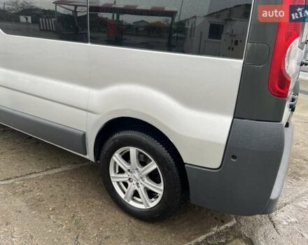 Опель Виваро 2008 в Стрые на Automoto.ua Серый Опель Виваро, объемом двигателя 2 л и пробегом 325 тыс. км за 9900 $, фото 17 на Automoto.ua