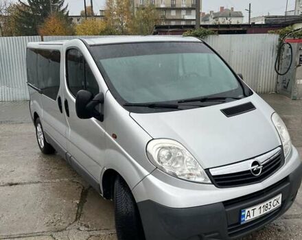 Опель Виваро 2008 в Стрые на Automoto.ua Серый Опель Виваро, объемом двигателя 2 л и пробегом 325 тыс. км за 9900 $, фото 3 на Automoto.ua